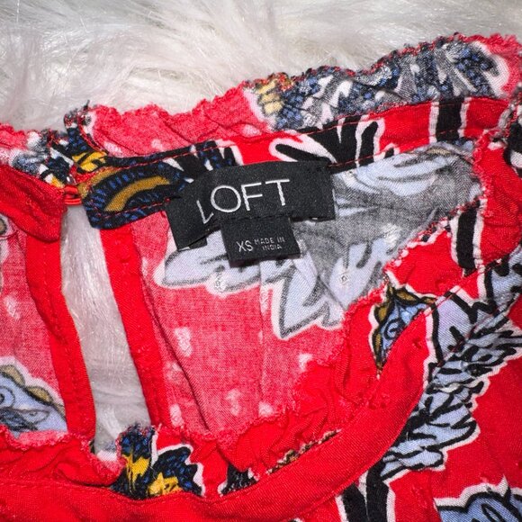 LOFT Floral Romper - Picture 3 of 7